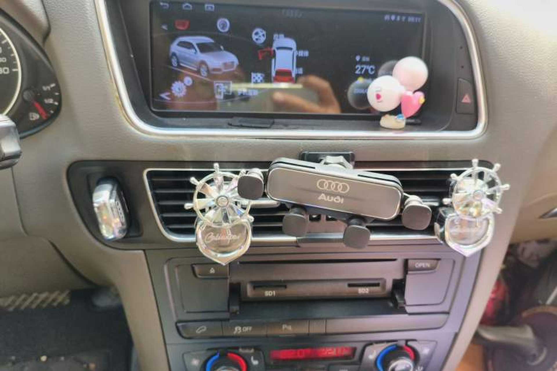 Used Audi Q5 2012 2.0TFSI Technology Model Audio And AC Panel