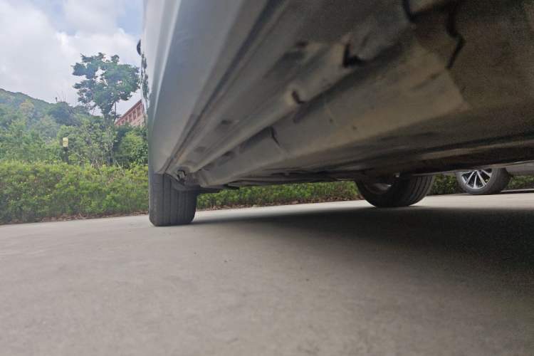Used Audi Q5 2012 2.0TFSI Technology Model Chassis Front Right