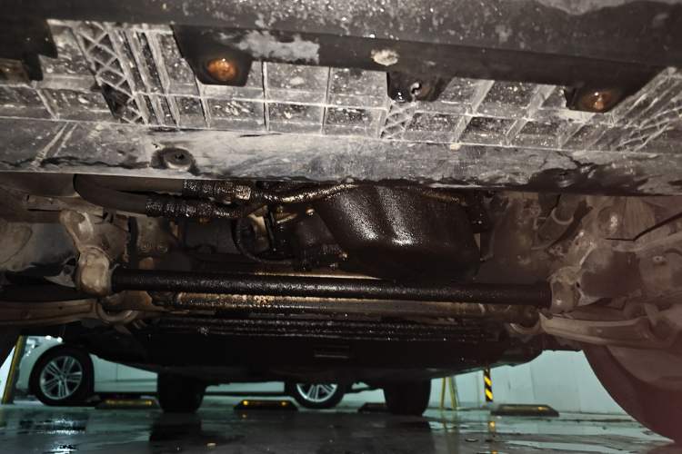 Used Audi Q5 2012 2.0TFSI Comfort Version Chassis Front