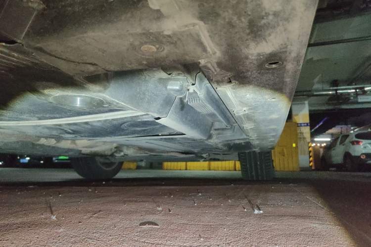 Used Audi Q5 2012 2.0TFSI hybrid Chassis Rear Right