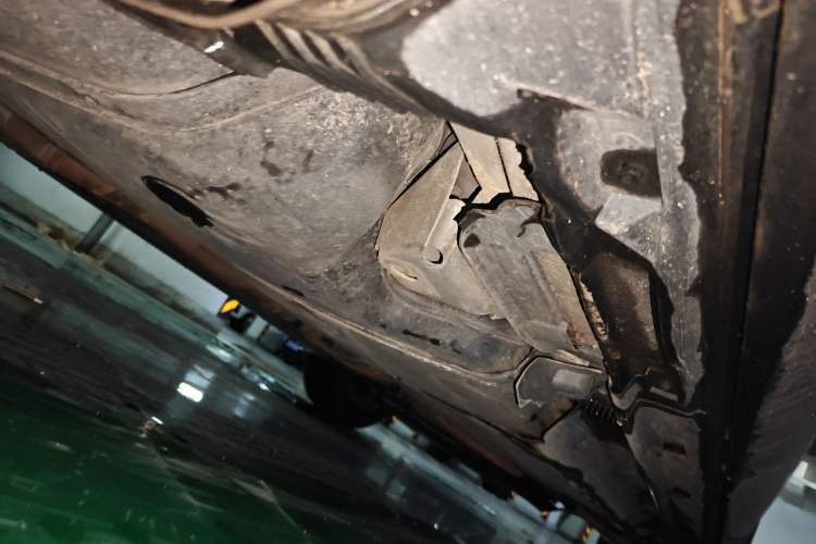Used Audi Q5 2012 2.0TFSI Comfort Version Chassis Rear Right