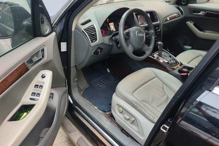 Used Audi Q5 2012 2.0TFSI Comfort Version Driver Seat