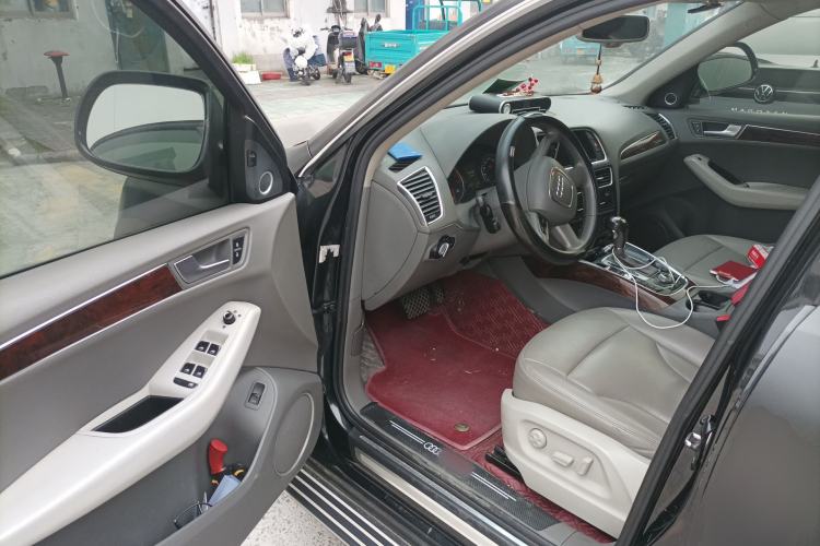 Used Audi Q5 2012 2.0TFSI Comfort Version Driver Seat