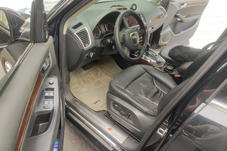 Used Audi Q5 2012 2.0TFSI Comfort Version Driver Seat