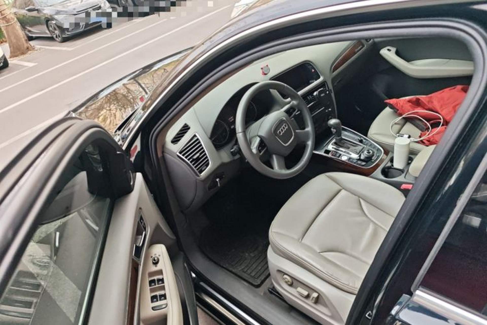 Used Audi Q5 2012 2.0TFSI Comfort Version Driver Seat