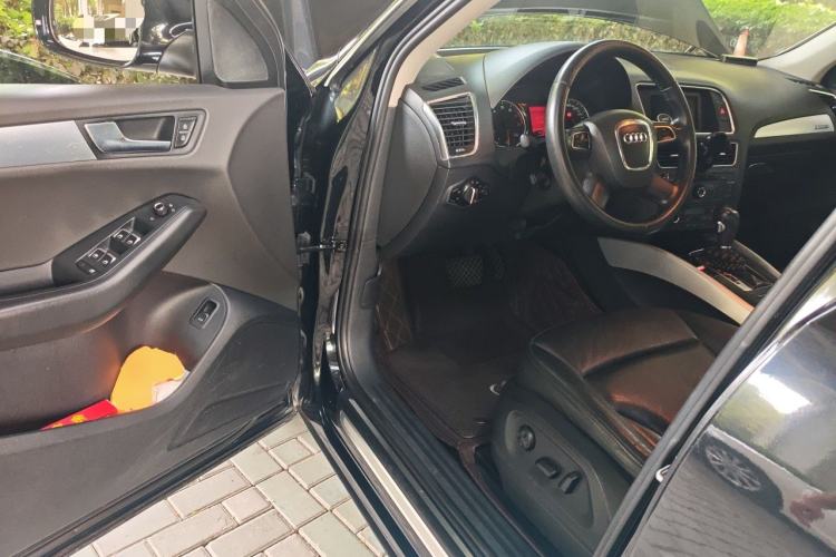 Used Audi Q5 2012 2.0TFSI Technology Model Driver Seat