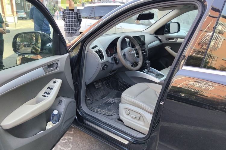 Used Audi Q5 2012 2.0TFSI Technology Model Driver Seat