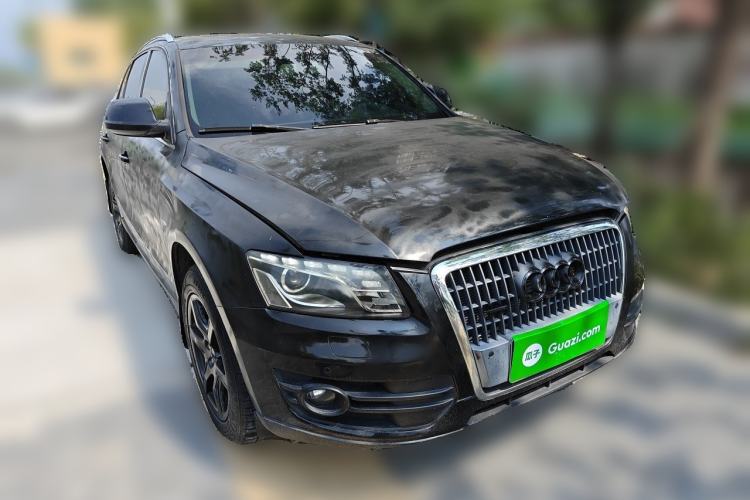 Used Audi Q5 2012 2.0TFSI Trendy Edition Front Right 45 Deg
