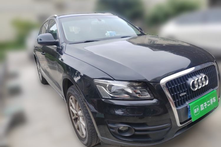 Used Audi Q5 2012 2.0TFSI Comfort Version Front Right 45 Deg