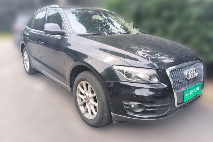 Used Audi Q5 2012 2.0TFSI Comfort Version Front Right 45 Deg