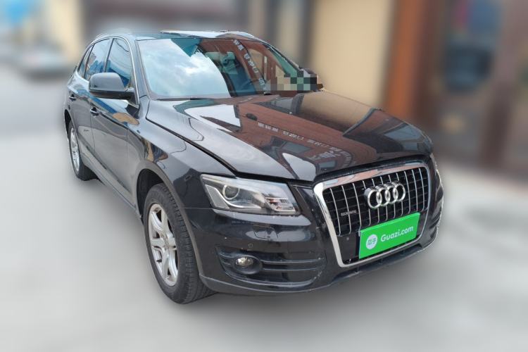 Used Audi Q5 2012 2.0TFSI Technology Model Front Right 45 Deg
