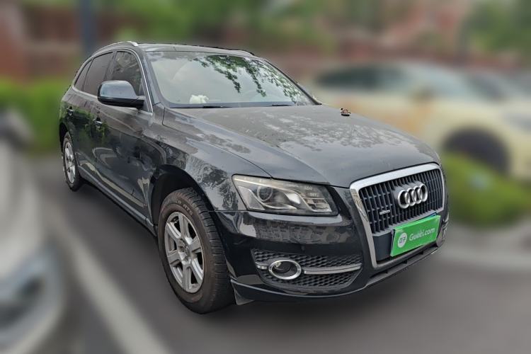 Used Audi Q5 2012 2.0TFSI Trendy Edition Front Right 45 Deg