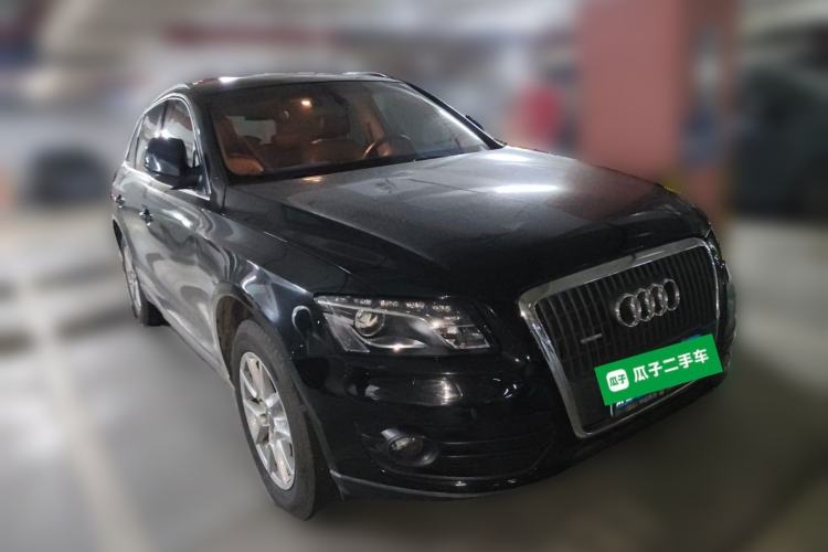 Used Audi Q5 2012 2.0TFSI Technology Model Front Right 45 Deg