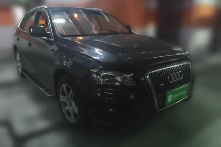Used Audi Q5 2012 2.0TFSI Technology Model Front Right 45 Deg