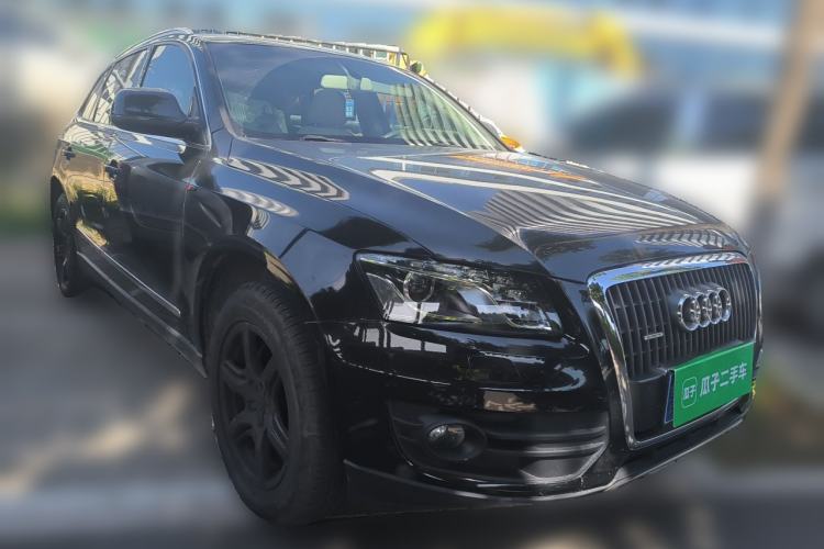 Used Audi Q5 2012 2.0TFSI Technology Model Front Right 45 Deg
