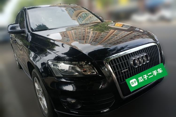 Used Audi Q5 2012 2.0TFSI Technology Model Front Right 45 Deg