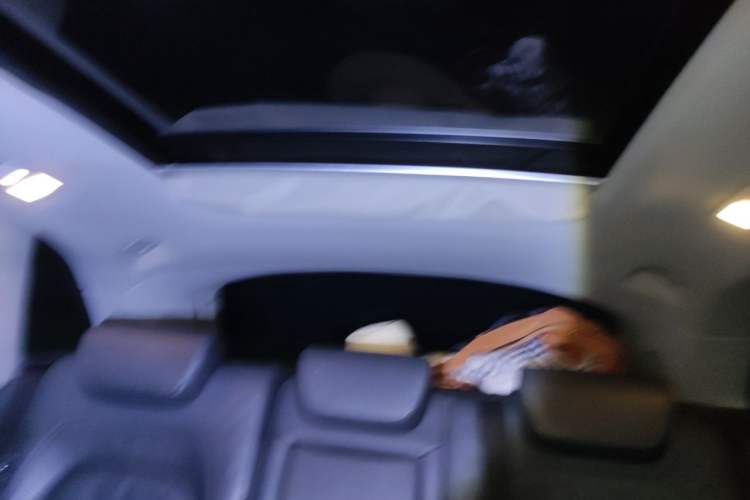 Used Audi Q5 2012 2.0TFSI hybrid Headliner