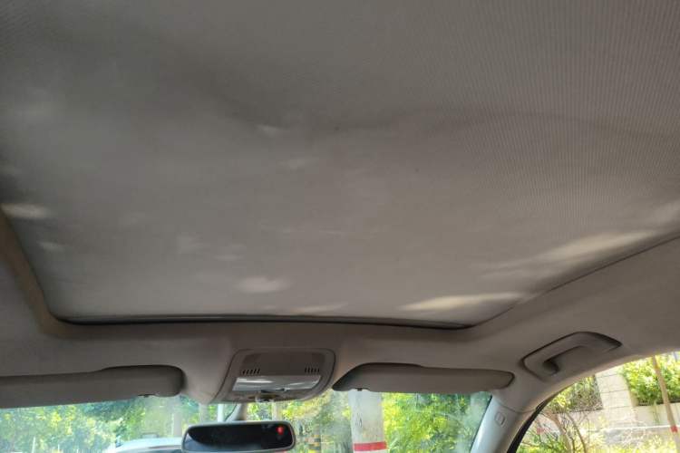 Used Audi Q5 2012 2.0TFSI Comfort Version Headliner