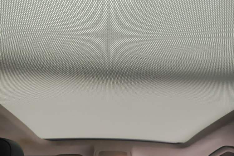 Used Audi Q5 2012 2.0TFSI Comfort Version Headliner