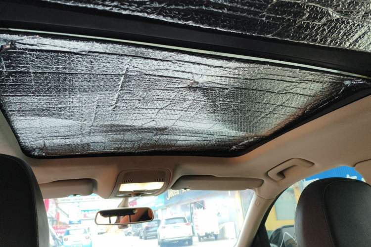 Used Audi Q5 2012 2.0TFSI Technology Model Headliner