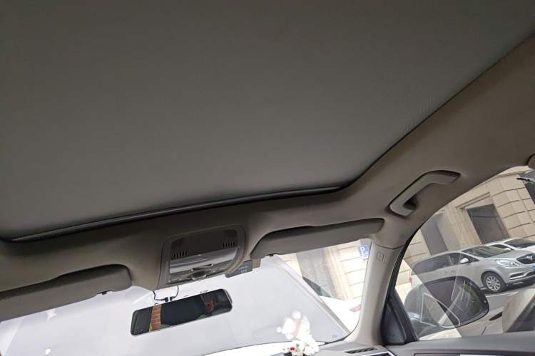 Used Audi Q5 2012 2.0TFSI Trendy Edition Headliner