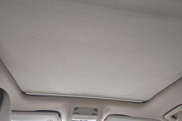 Used Audi Q5 2012 2.0TFSI Comfort Version Headliner