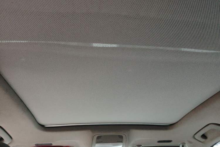 Used Audi Q5 2012 2.0TFSI Comfort Version Headliner