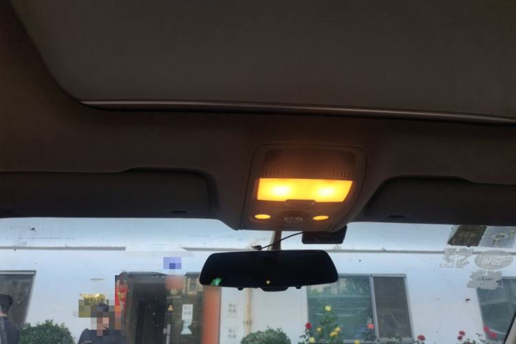 Used Audi Q5 2012 2.0TFSI Comfort Version Headliner