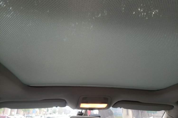 Used Audi Q5 2012 2.0TFSI Technology Model Headliner