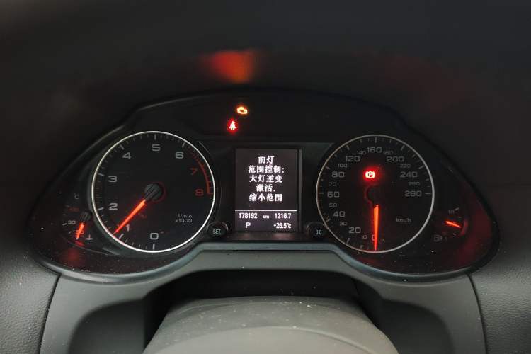 Used Audi Q5 2012 2.0TFSI Comfort Version Instrument Cluster