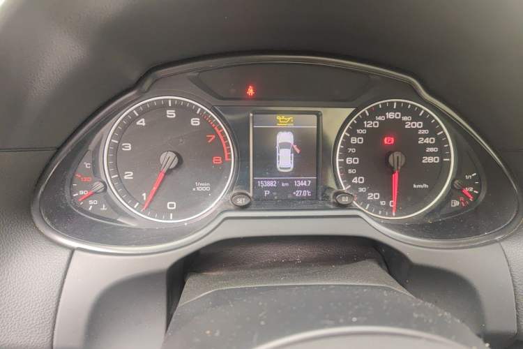 Used Audi Q5 2012 2.0TFSI Comfort Version Instrument Cluster