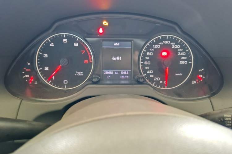 Used Audi Q5 2012 2.0TFSI Comfort Version Instrument Cluster