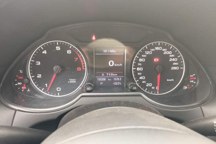 Used Audi Q5 2012 2.0TFSI Comfort Version Instrument Cluster