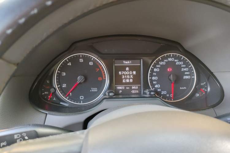 Used Audi Q5 2012 2.0TFSI Comfort Version Instrument Cluster