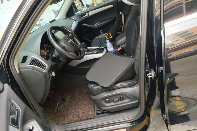 Used Audi Q5 2012 2.0TFSI Technology Model Left Front Seat