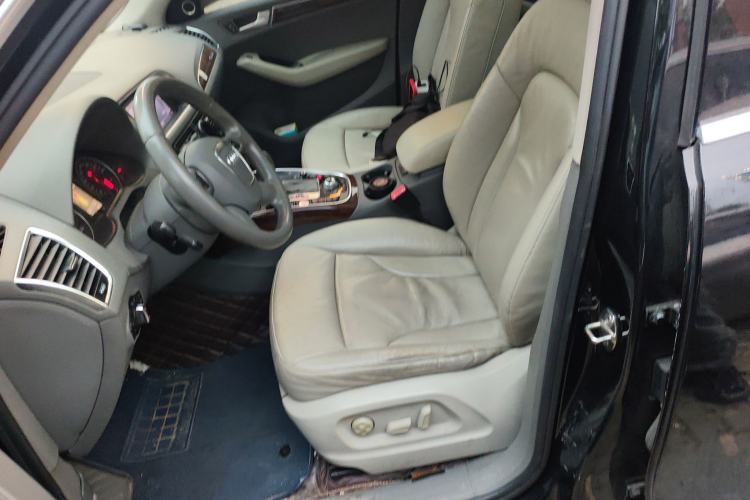 Used Audi Q5 2012 2.0TFSI Comfort Version Left Front Seat