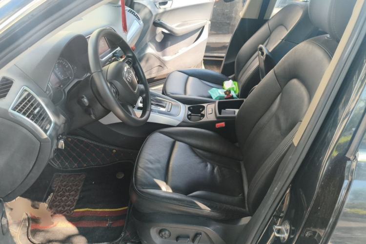Used Audi Q5 2012 2.0TFSI Technology Model Left Front Seat