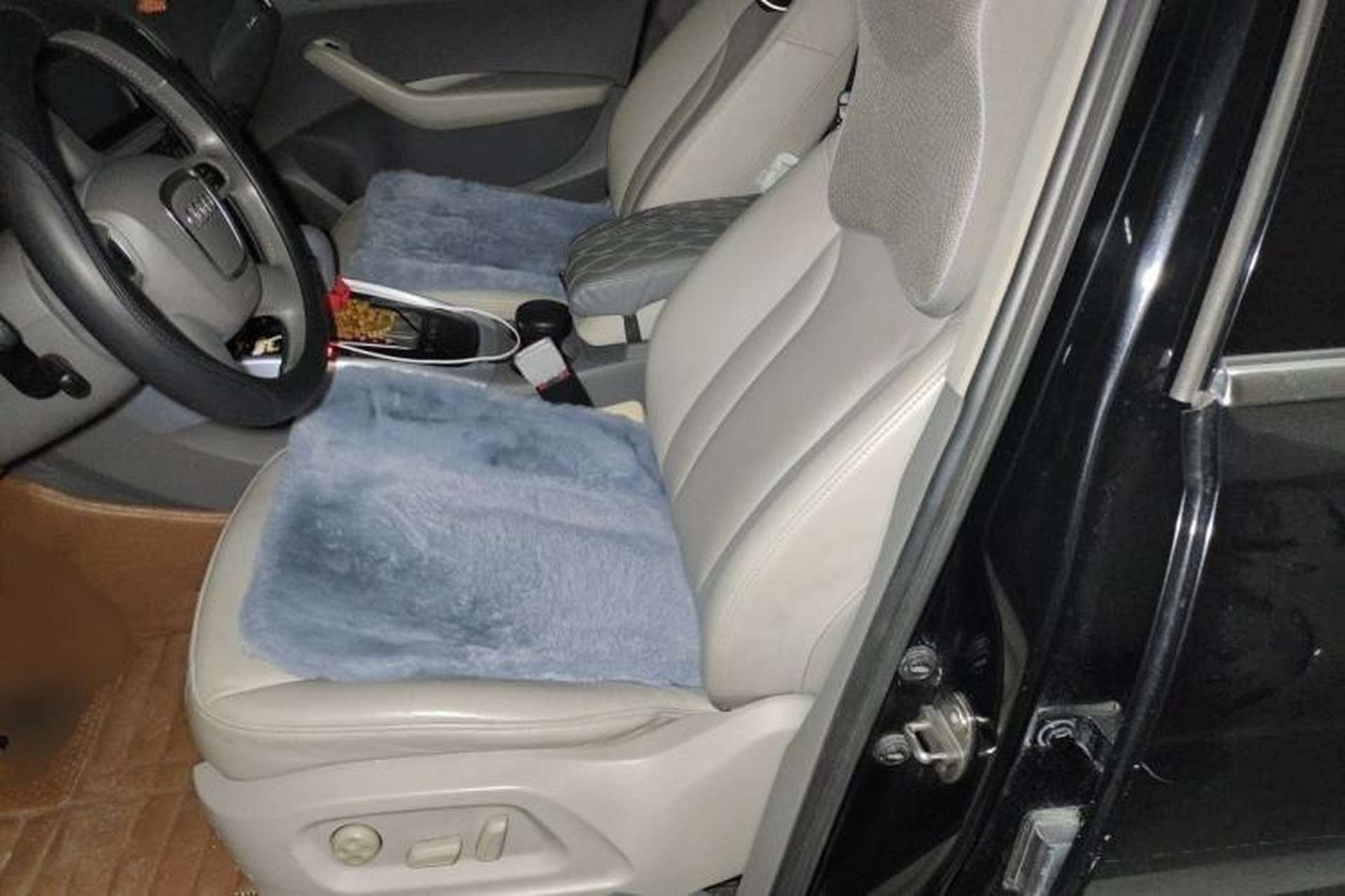Used Audi Q5 2012 2.0TFSI Technology Model Left Front Seat