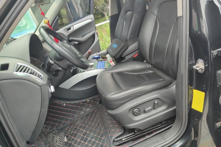 Used Audi Q5 2012 2.0TFSI Technology Model Left Front Seat