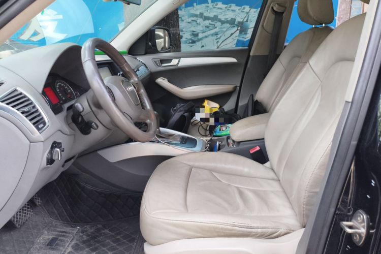 Used Audi Q5 2012 2.0TFSI Technology Model Left Front Seat