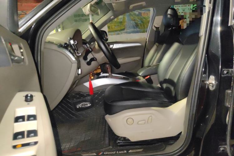 Used Audi Q5 2012 2.0TFSI Technology Model Left Front Seat