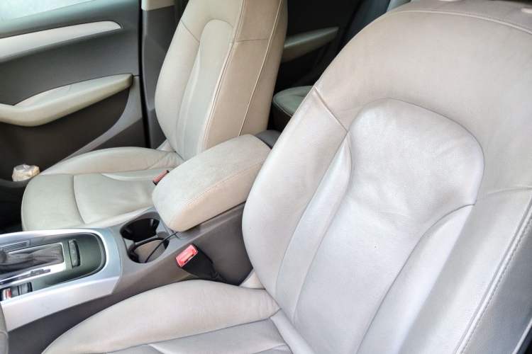 Used Audi Q5 2012 2.0TFSI Technology Model Left Front Seat