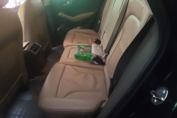 Used Audi Q5 2012 2.0TFSI Comfort Version Left Rear Seat