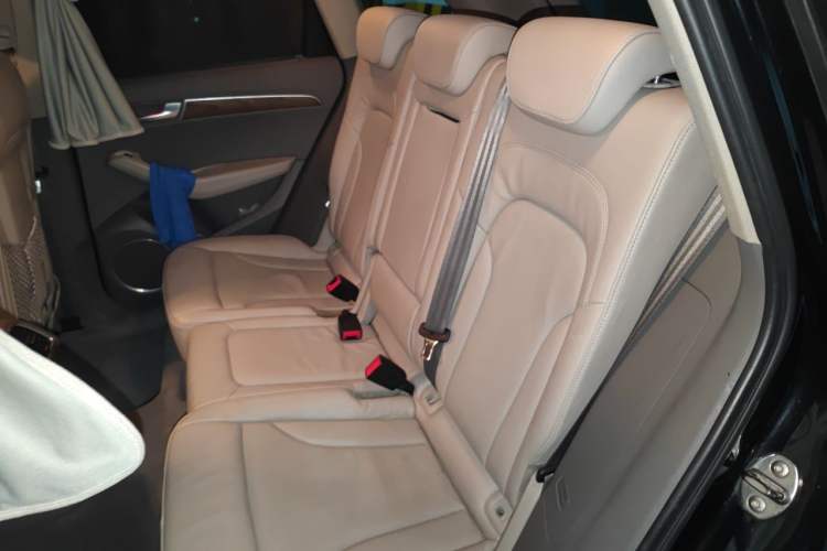 Used Audi Q5 2012 2.0TFSI Luxury Edition Left Rear Seat