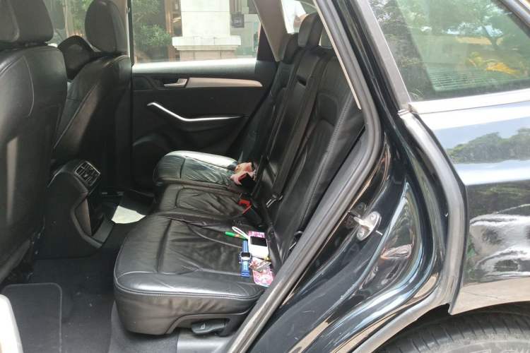 Used Audi Q5 2012 2.0TFSI Technology Model Left Rear Seat