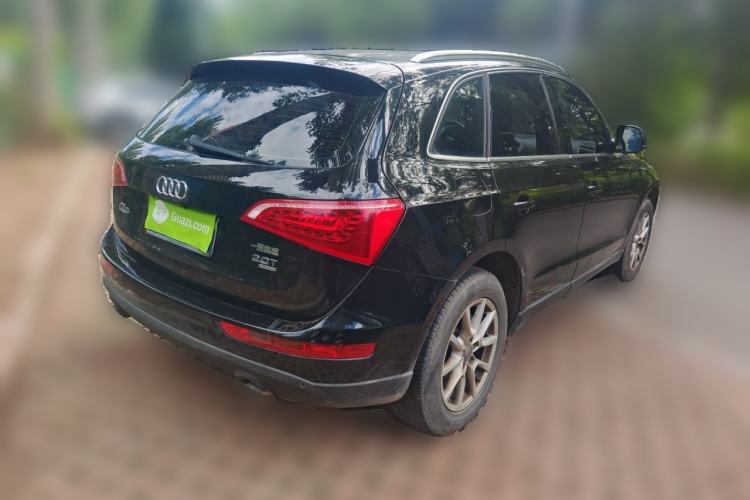 Used Audi Q5 2012 2.0TFSI Comfort Version Rear Right 45 Deg