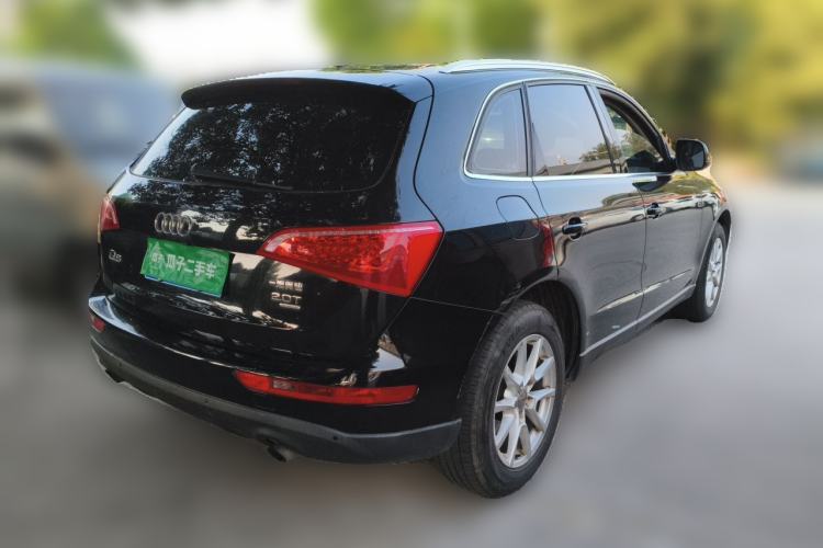 Used Audi Q5 2012 2.0TFSI Comfort Version Rear Right 45 Deg