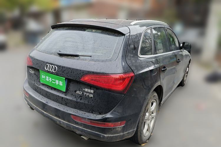 Used Audi Q5 2012 2.0TFSI Technology Model Rear Right 45 Deg
