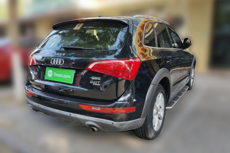 Used Audi Q5 2012 2.0TFSI Comfort Version Rear Right 45 Deg