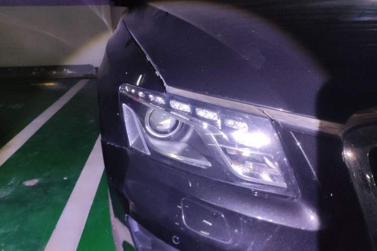 Used Audi Q5 2012 2.0TFSI hybrid Right Front Headlight